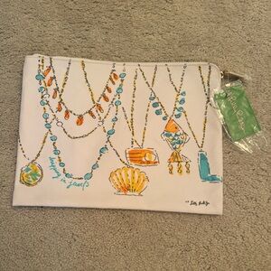 NWT Lilly Pulitzer Purse Bag Pouch with Necklace Design